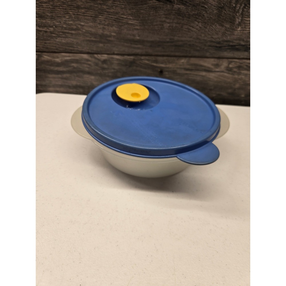 Tupperware Rock N Serve 2.5 Cup‎ 600ml Microwave Bowl Blue Lid 2645A-2